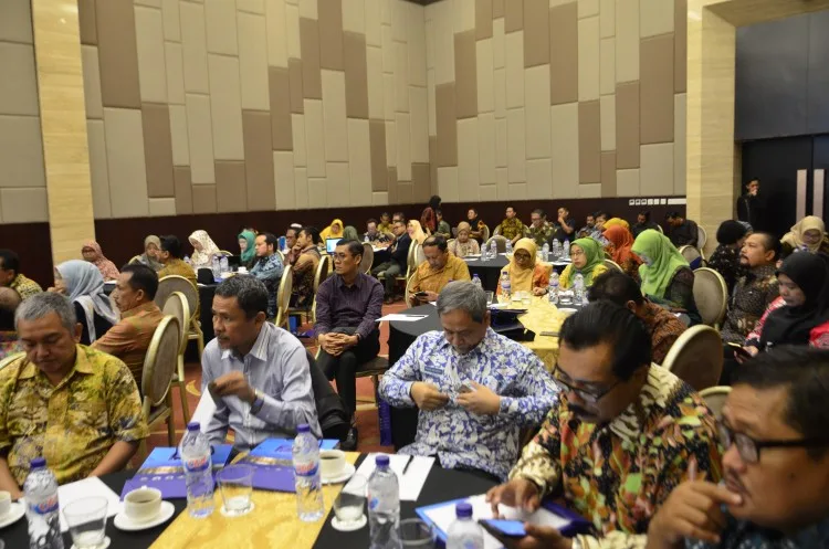 Membangun Pelembagaan Koperasi Petani