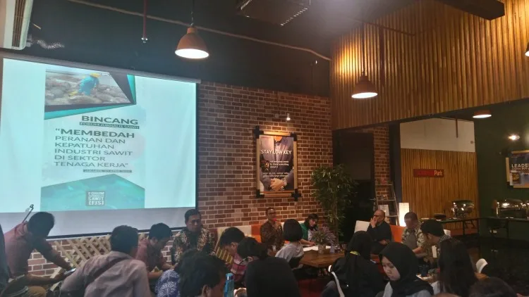 Kebijakan Uni  Eropa Ancaman Bagi Pekerja Sawit