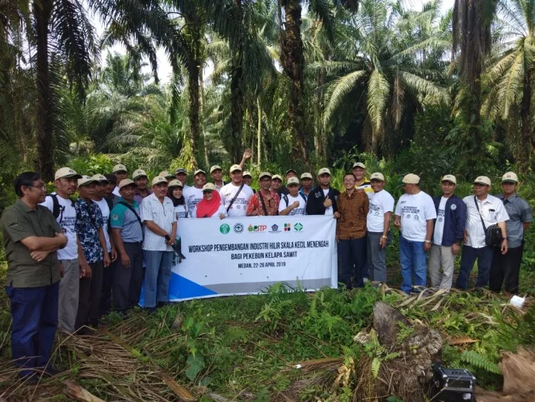 Petani Sawit KUD Permata Ikut Pelatihan Industri Hilir