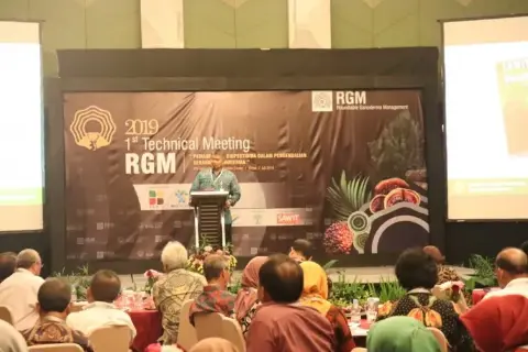 Ganoderma Perlu Pengendalian Terpadu dan Transparansi