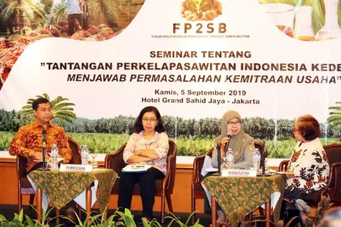 Mempertanyakan Wewenang KPPU Untuk Pengawasan Kemitraan Sawit