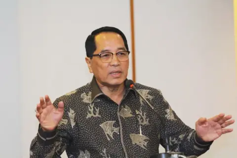 Dapat Dana Asing, DPR Minta NGO Lingkungan Transparan