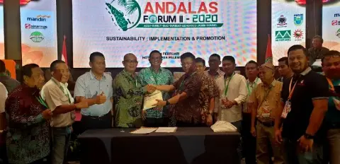 Apkasindo dan Dami Mas Sepakati Kerjasama Penyediaan Benih Sawit