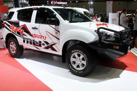 Isuzu MU-X Penuhi Kebutuhan Konsumen