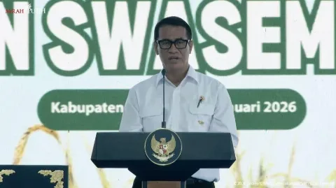 Mentan Copot 192 Oknum Kementan - Cabut Izin Penjualan Pupuk