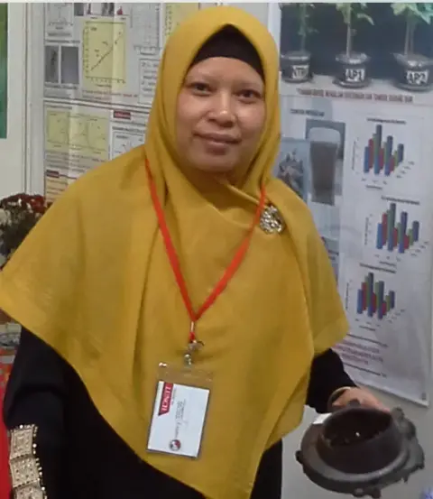 Dr. Siti Nikmatin: UMKM Dapat Produksi Benang Dan Kain Tenun Dari Limbah Tankos Sawit