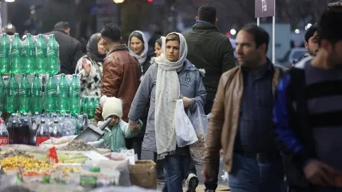 Minyak Goreng Menjadi Barang Langka dan Mahal di Iran