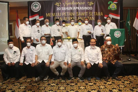RPP Cipta Kerja Sektor Kehutanan Tidak Berpihak Kepada Petani Sawit