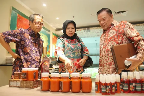 Menggali Cuan Produk Vitamin A dan E Berbasis Sawit