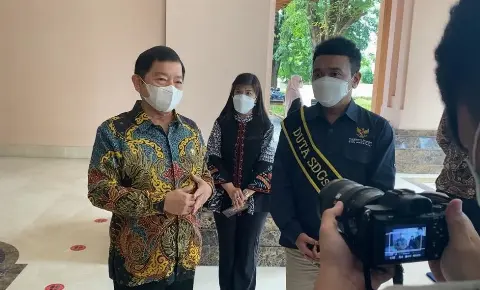 Stafsus Billy Mambrasar Perkenalkan 5 Rencana Aksi Percepatan Pembangunan Papua dan Papua Barat