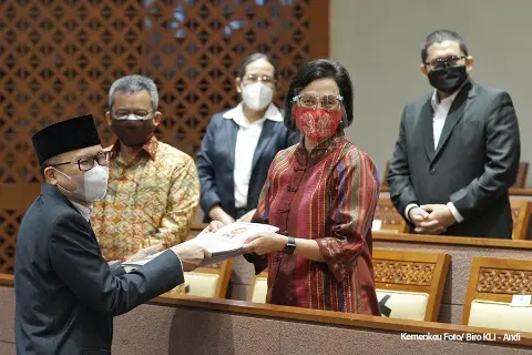 Pemerintah Hadiri Penyampaian Pandangan Fraksi DPR atas KEM PPKF RAPBN 2022
