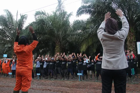 Pertemuan Menaker Ida dan GAPKI: Hubungan Industrial Sawit Harus Dijaga