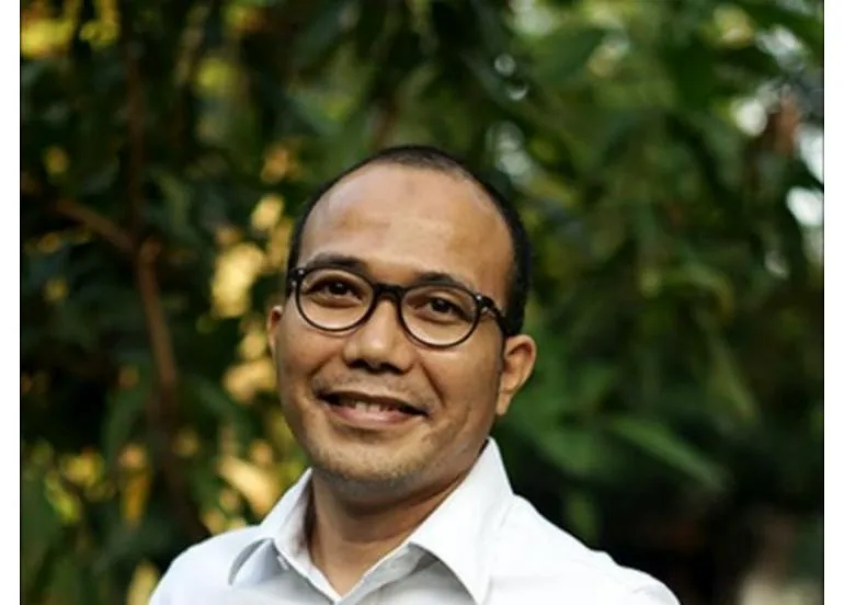 'Holding' Mikro Dan Koperasi