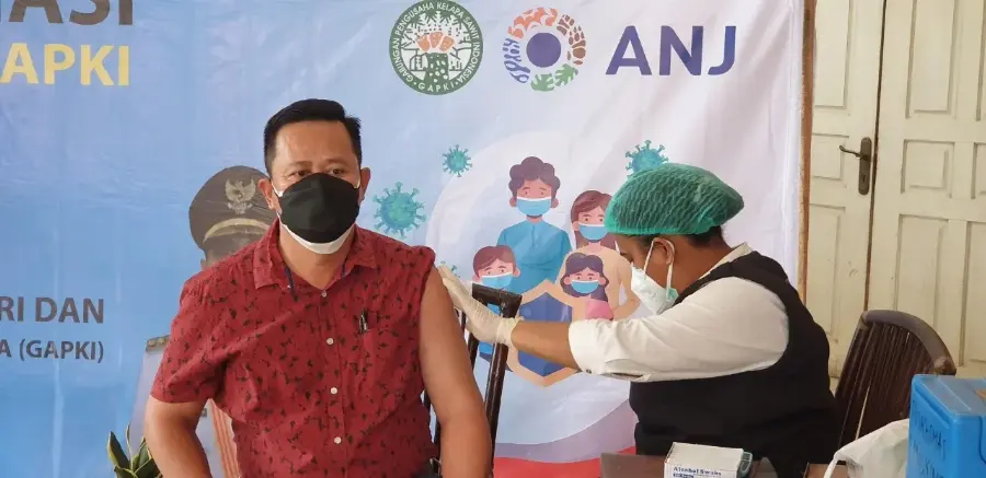 ANJ Gelar Vaksinasi Kepada 2.467 Karyawan di Sumatra Utara