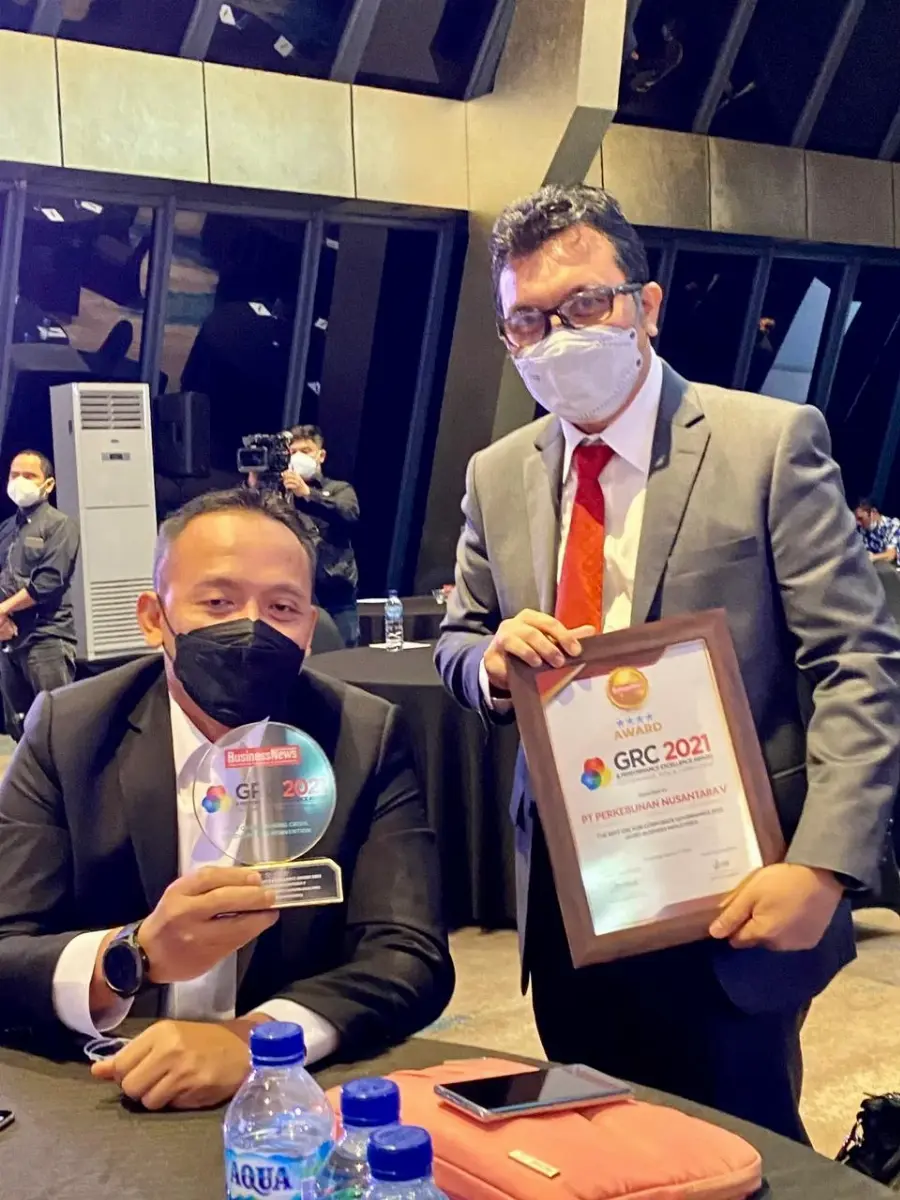 PTPN V Raih Penghargaan Tata Kelola Perusahaan dan The Best CEO 2021