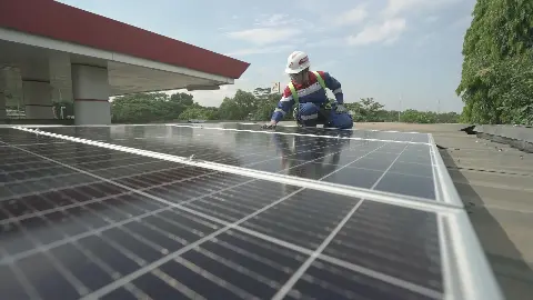 Go Green, Pertamina Targetkan Penurunan Emisi Karbon 34 Ribu Ton per Tahun dari 5000 PLTS GES