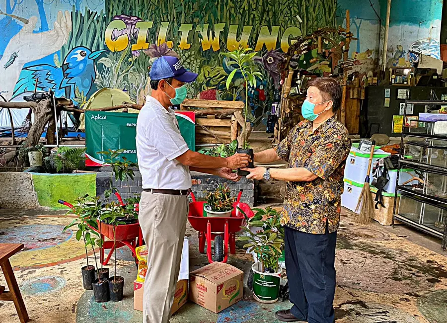 Apical dan  Komunitas Ciliwung  Berkolaborasi Jaga Ekosistem Sungai
