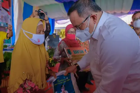 Turunkan Angka Kemiskinan, Bupati Dodi Reza Genjot Pembangunan di Lais