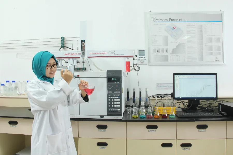 Daya Saing Sawit Terus Dilemahkan