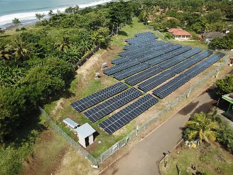 Triwulan III 2021: Rasio Elektrifikasi 99,40%, Kapasitas Pembangkit EBT 386 MW