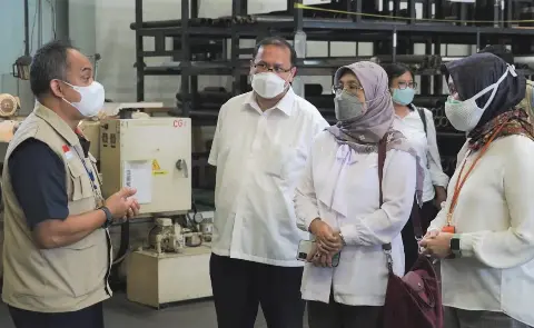 Tinjau Sektor Esensial, Kemenperin: Industri Rasakan Manfaat Aplikasi PeduliLindungi