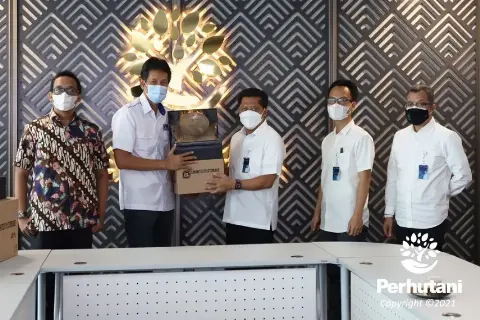 Perhutani Kenalkan Produk UKM Binaan di Indonesia In Your Hand