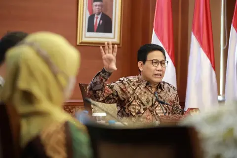 Bahas Monev Dana Desa Dengan Pejabat Eselon I