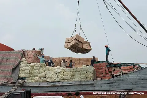 Indonesia Pertahankan Laju Pertumbuhan Positif