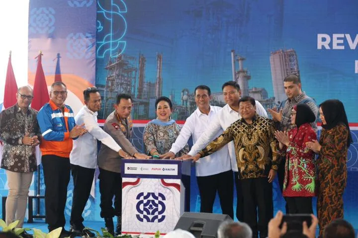 Revamping Pabrik-2 Pupuk Kaltim, Mentan Amran: Efisiensi 16 Persen, Dorong Lompatan Produksi dan Ketahanan Pangan
