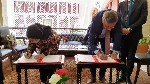 Kamar Dagang Nasional Bolivia Tanda Tangani Komitmen Business Network dengan Indonesia