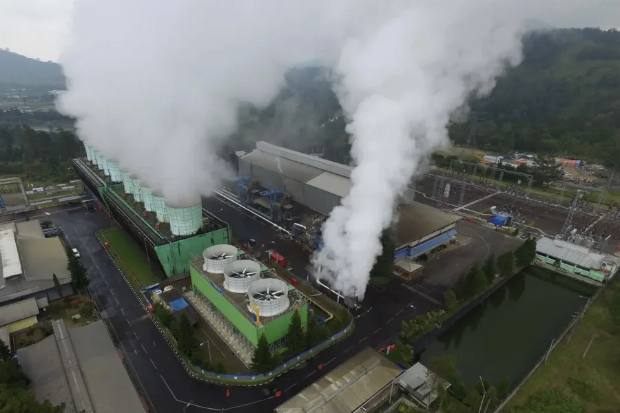 Menteri ESDM Paparkan Usulan Skema Penerapan Pajak Karbon Sektor Energi