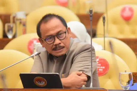 Suhardi Duka Soroti Pernyataan Deforestasi versus Pembangunan Menteri-LHK