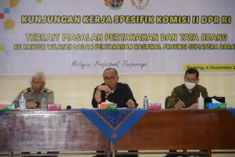 Komisi II Dorong BPN Sumbar Gencar Lakukan Sosialisasi dan Edukasi Program PTSL