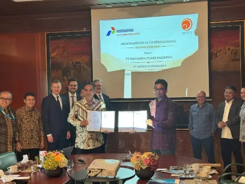 Pertamina NRE dan PT Medco Tanda Tangani MoU Pengembangan EBT, Fokus Biodiesel HACPO dan Bioetanol