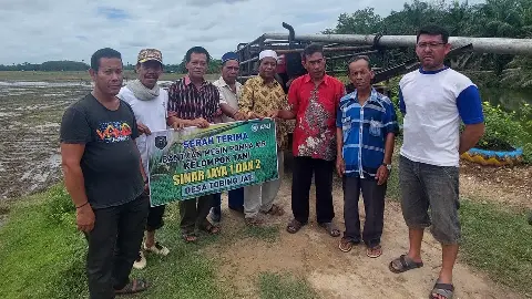 ANJA Berikan Bantuan Mesin Pompa Air Kepada Petani