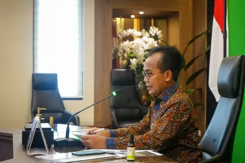 Pemerintah Berikan Bantuan Tunai Pangan Tambahan kepada Penerima Bansos dan Pedagang Kaki Lima Makanan