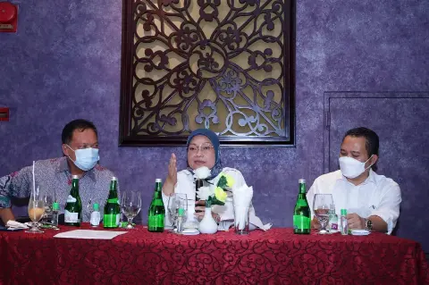 Bertemu GAPKI, Menaker Uraikan Tiga Strategi Ketenagakerjaan Sawit