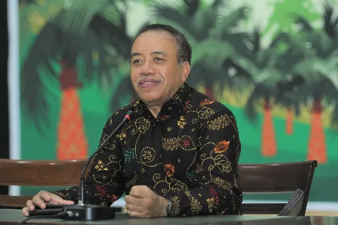 KisruhMinyak Goreng Berbasis Sawit Harus Dijadikan Momentum Pembenahan Tata Kelola Bisnis Dan Industri Berbasis Sawit