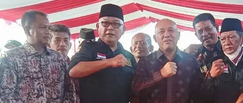Harga Sawit Petani Anjlok, Bang Gus Harahap Harapkan Solusi Jitu MenkopUKM