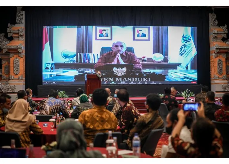 MenKopUKM Gandeng Berbagai Pihak Wujudkan Program Prioritas KUMKM