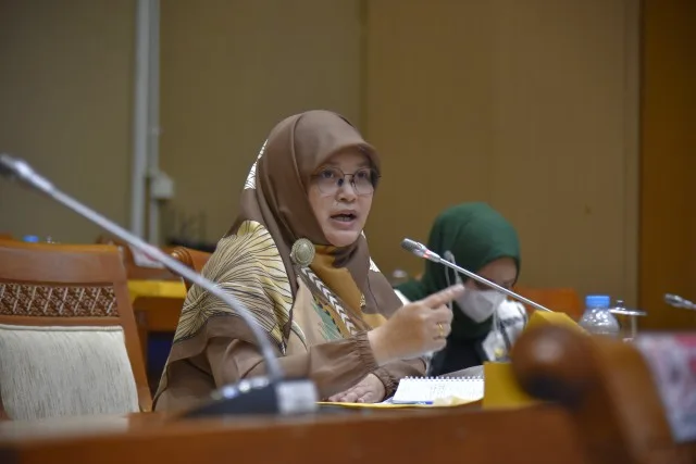 Transisi Energi Fosil ke EBET Masih Butuh Waktu