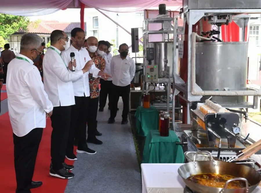 Kunjungi PPKS, Presiden Jokowi Apresiasi Minyak Makan Merah Untuk Cegah Stunting