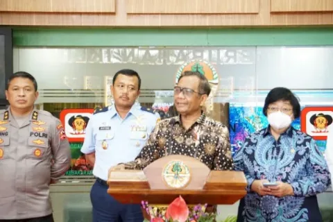 MENKOPOLHUKAM: Lima Tahun Terakhir Penanggulangan KARHUTLA Berjalan Dengan Baik
