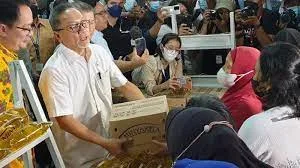 Kunjungi Yogyakarta, Mendag Zulkifli Hasan: Selama Pemantauan, Harga Bapok di Pasar Wates Paling Rendah