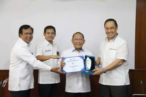 SUCOFINDO Raih AKHLAK Awards 2022