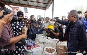 Respons Kenaikan Harga BBM Subsidi, Mendag Zulkifli Hasan: Kemendag Komitmen Jaga Kestabilan Harga Bapok