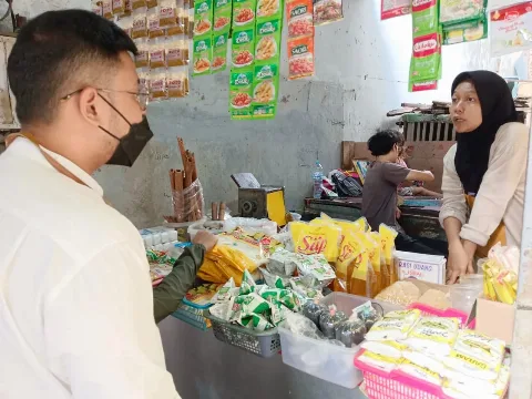 KSP Dorong Peningkatan Distribusi Minyak Goreng Kemasan Rakyat “Minyakita”