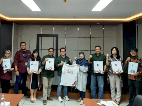 Minyak Sawit untuk Kedaulatan Tinta