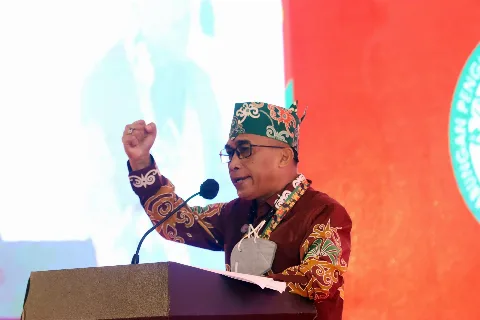 Menjadikan Sawit Penopang Ekonomi Borneo