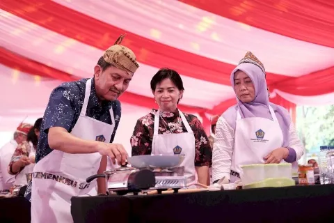 Minyak Merah